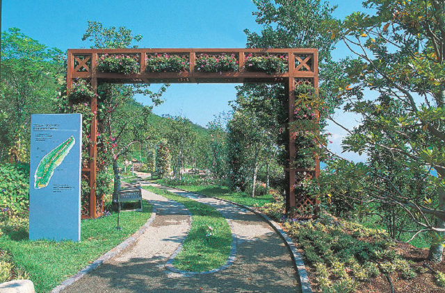 プロムナードガーデンと花木林苑も必見!