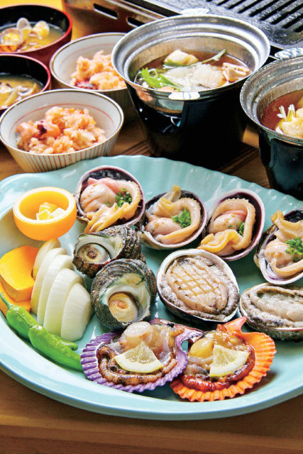 【淡路島×海の幸】鮮度抜群の海鮮焼き「新島水産」