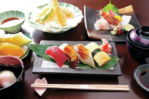 Sushi Dining さくら川