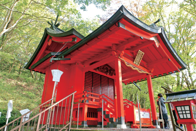 九頭龍神社本宮
