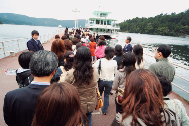 毎月13日の“月次祭”で恋のパワーUP