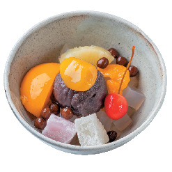 網代のグルメスポット①:間瀬 網代駅前店