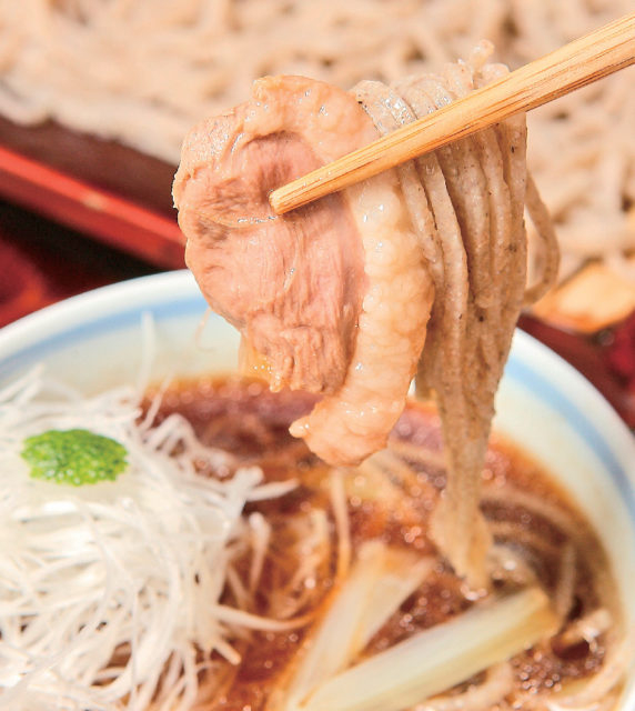 独自の料理法で作る鴨そばの傑作は必食!「手打ち蕎麦 彦(げん)」