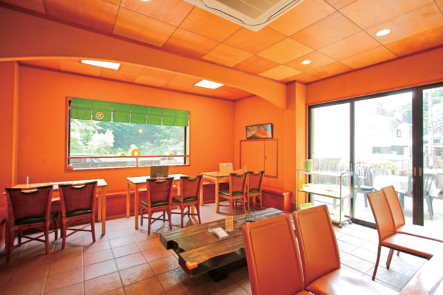 独自の料理法で作る鴨そばの傑作は必食!「手打ち蕎麦 彦(げん)」