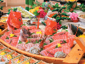 【伊豆×おすすめ宿】バイキングと上質な湯を楽しむ絶景温泉アミューズメント!「大江戸温泉物語 熱海伊豆山 ホテル水葉亭」