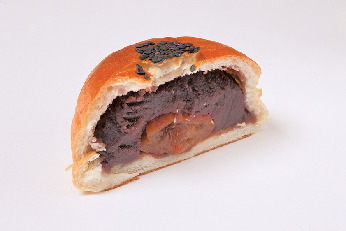 名物は駅伝の際に振る舞われる温泉シチューパン「渡邊ベーカリー」