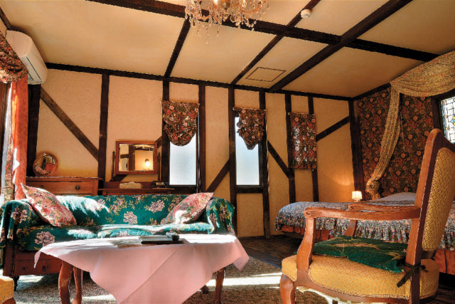 全室露天風呂付 英国調ホテル 別邸 石の家