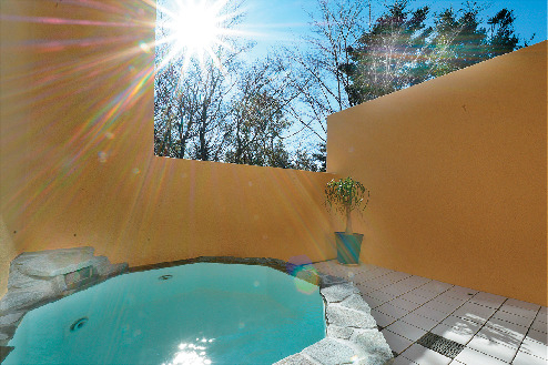 全室露天風呂付 英国調ホテル 別邸 石の家