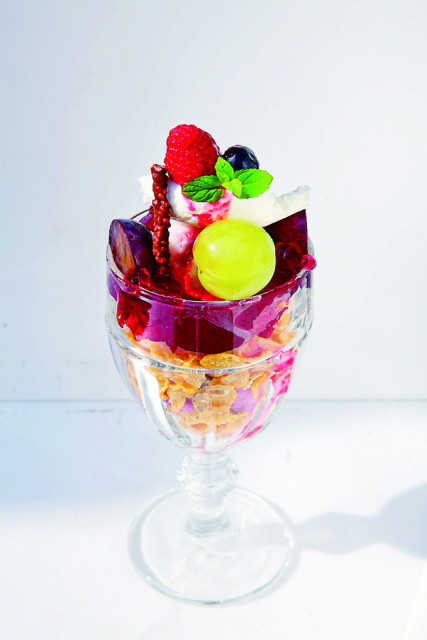 日用雑貨店の屋号を受け継ぐ趣あふれる町家カフェ「町家喫茶 三宅商店」