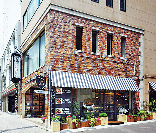 【神戸 ケーキを買うならおすすめの店18選】Chocolat Republic 三宮本店