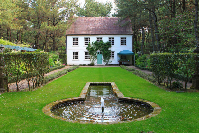 【宮崎・一ツ葉×観光】イギリス風に優雅なティータイム「英国式庭園」