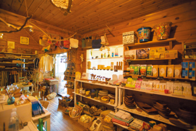 【大室山×お土産】山麓では…「LOLO Sitoa」