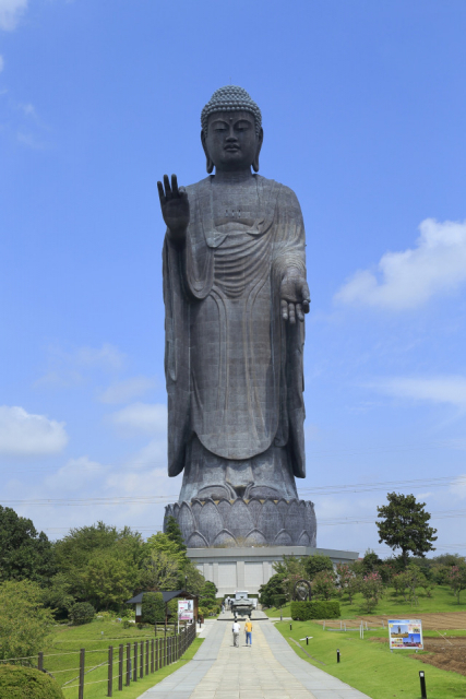 世界最大級の大仏像「牛久大仏」