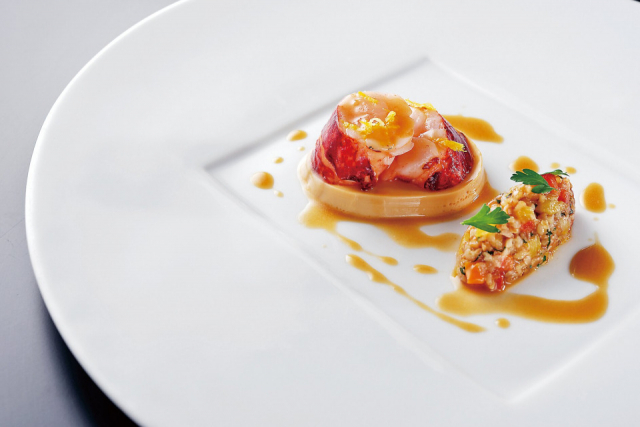 非日常的な白亜の邸宅で味わう正統性と創造性が調和する唯一無二のフランス料理「ラ メゾン ドゥ グラシアニ」