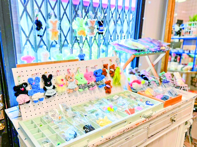 自由な発想を生かしたユニークなデザインにキュン「SundayFishGirl」