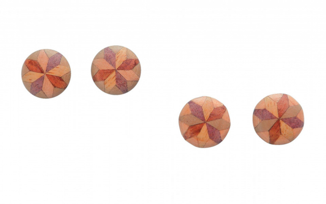 ピアス 各3300円