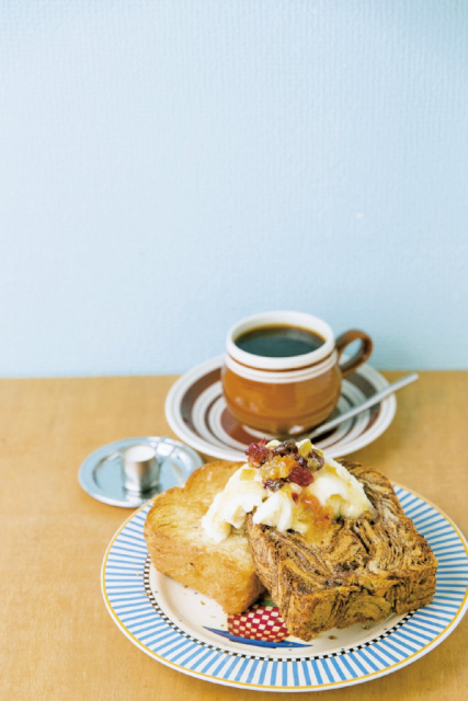 人柄が伝わる ほっこりベーグルと和み空間「ココシカ」(デニッシュ食パン・ベーグル専門店)