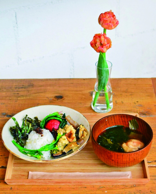 【北野異人館街周辺でランチ】FARMSTAND