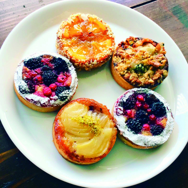 【神戸 ケーキを買うならおすすめの店18選】焼き菓子&カフェ Gâteaux Favoris