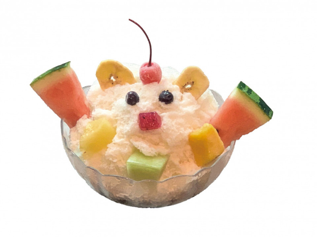 甘酸っぱいかき氷で一番人気の娘”赤熊”「奄美の里 My Terrace Cafe」