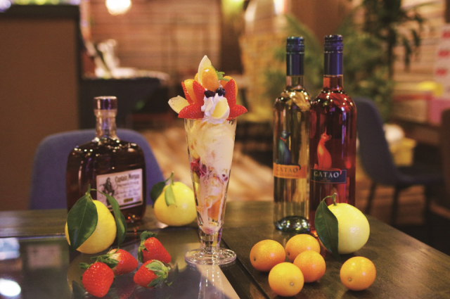 トリプルパフェ 1600円 1~3月