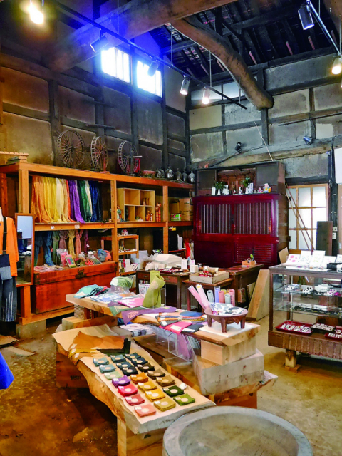 ひのき草木染織ギャラリー