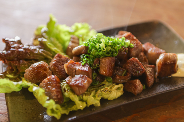 津山ならではの牛肉がメインの居酒屋 炙家ぼっけもん