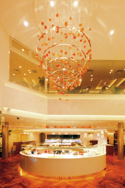 【神戸 ケーキを買うならおすすめの店18選】神戸凮月堂 本店