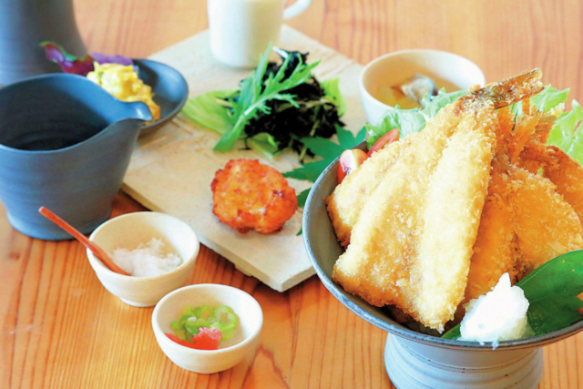 【大室山×休憩】山麓では…「おおむろ軽食堂」