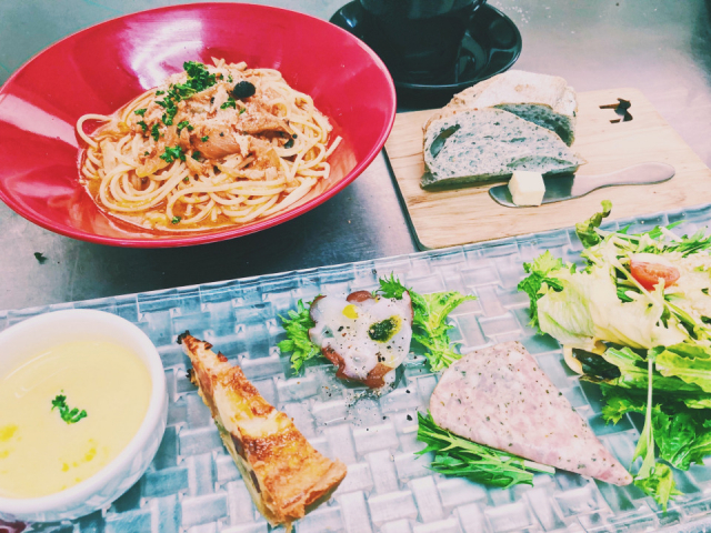 【宮崎・一ツ葉×グルメ】レディースメニューや キッズメニューが人気「Ottala食堂」