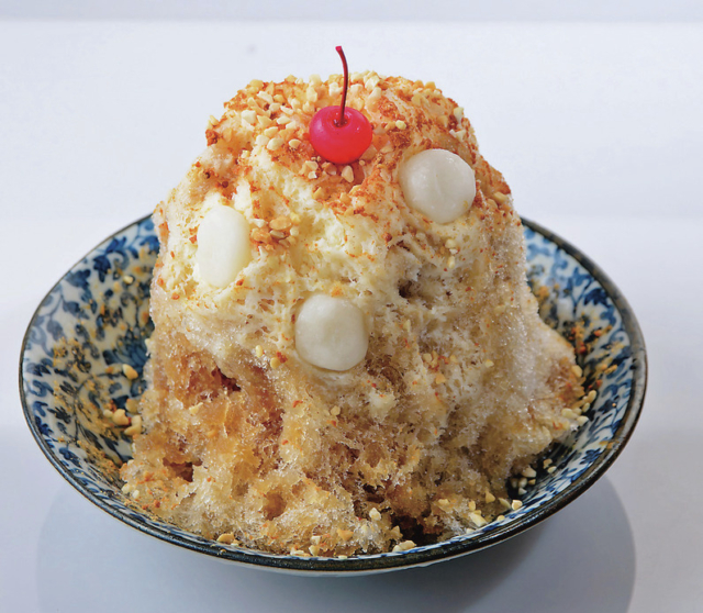 「天文館むじゃき 本店」の白熊オールスターズ