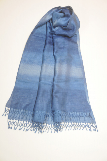 【宮崎・綾×雑貨】藍を重ねて真心を織り込む「綾の手紬染織工房」