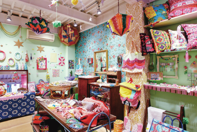 カラフル&キッチュな世界観が楽しい「mi-chu.」