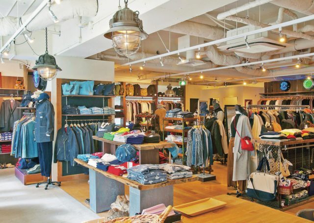 大人のマリンアイテム「BLUE BLUE KOBE」