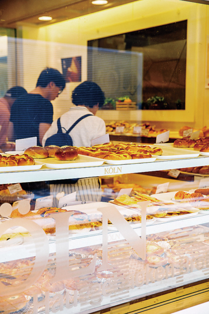 70年以上地元で愛される毎日通いたいベーカリー「KÖLN 三宮店」