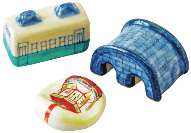 長崎の風景がモチーフ「陶彩 花と風」