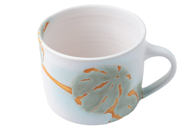 感度の高いアイテムをセレクト「Kayak 八重山工房」