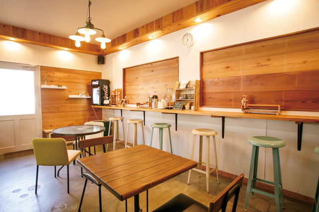 真珠パウダー入り!もちもち食感の絶品クレープ「伊勢クレープ」