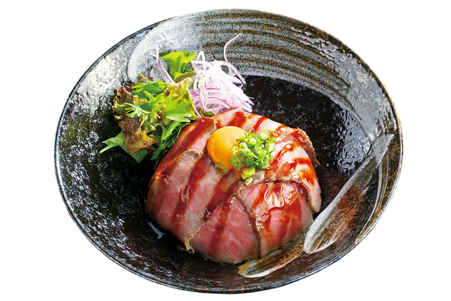 天然あわびを極上のだしで味わう「ゑびや大食堂」