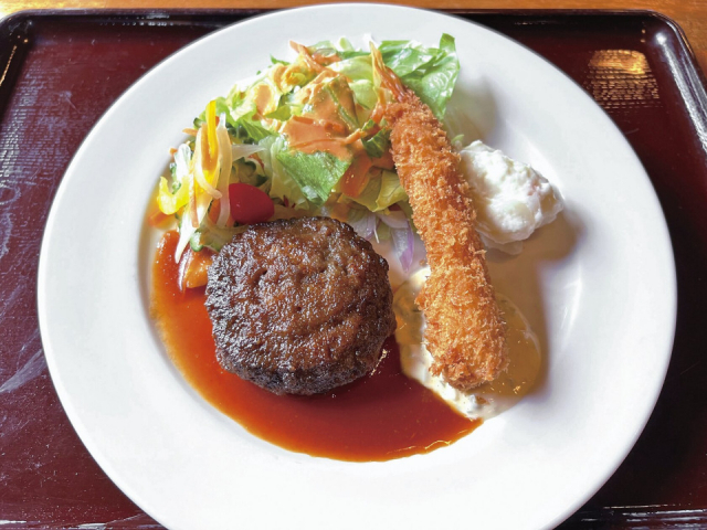 【竹富島ランチ】お食事処かにふ