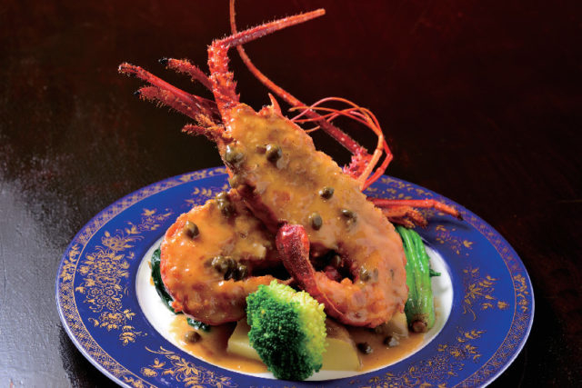 ソースの味にも感動「伊勢外宮参道ビストロ&バーQueen Diner」