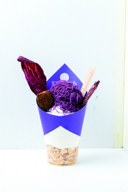 黒糖の上品な甘さと紅いものコクがマッチ「Taramacafe」