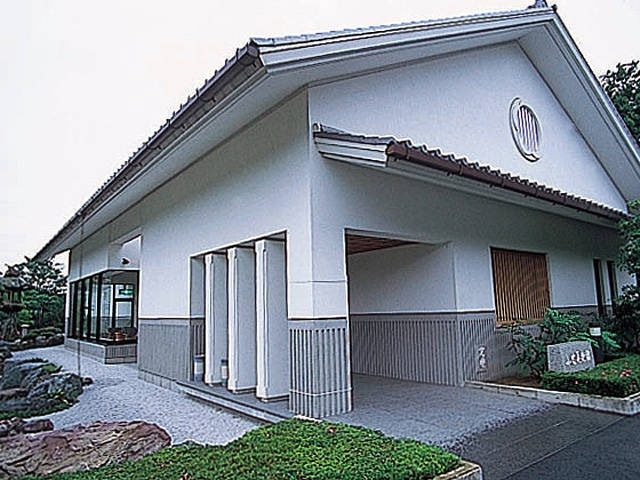 猿田彦神社に参拝した後はこちらもチェック「伊藤小坡美術館」