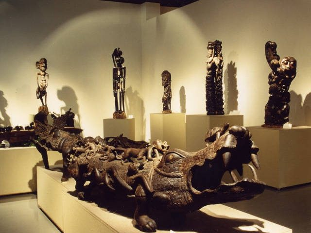 マコンデ美術館