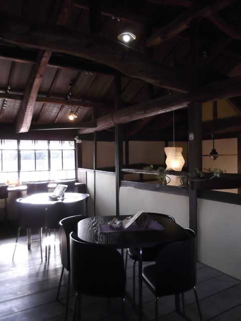 【鳥羽の観光・買物・ランチスポット】海女文化に触れながらひと休み「相差 海女の家 五左屋」