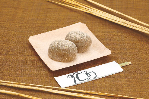 赤福本店の朔日餅 6月 麦手餅