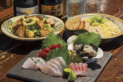 【宮古島のおすすめの居酒屋】泡盛と沖縄料理郷家