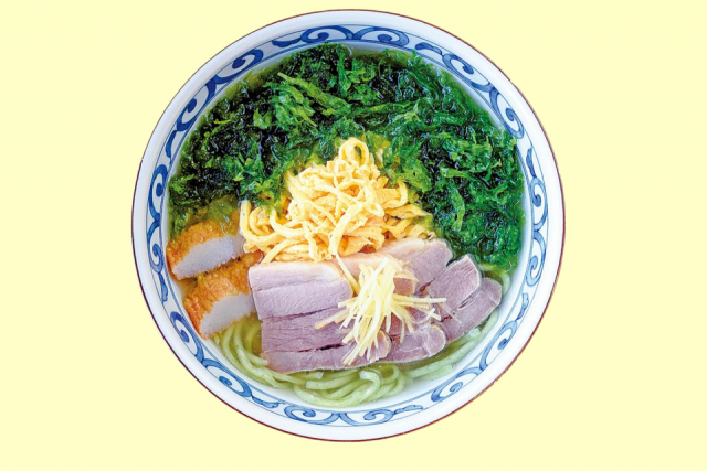 ここでしか出会えないかつおのアラだしが◎「みなと食堂」