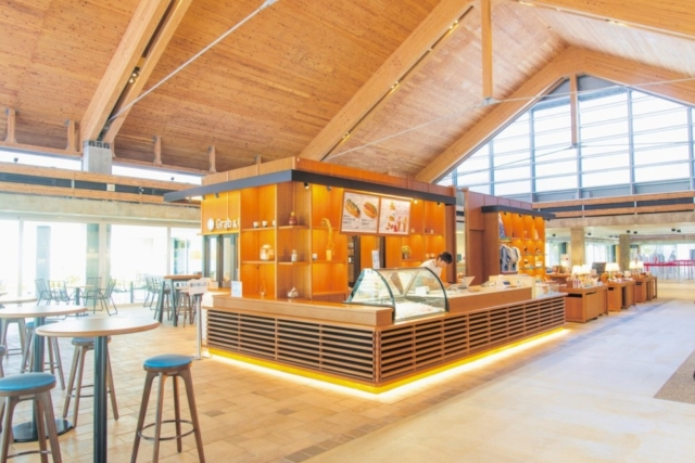 【下地島×観光スポット】下地島空港 ~カフェブレーク&おみやげ探し!~