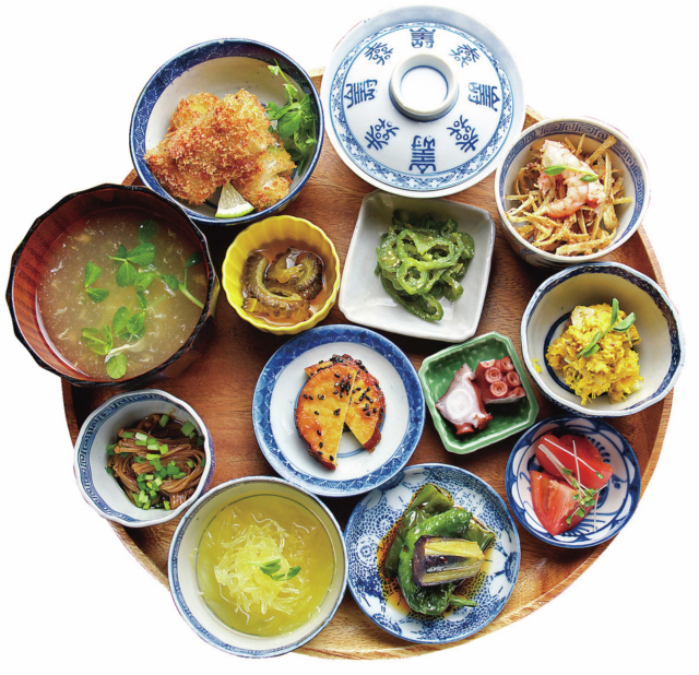 雑貨も充実した一軒家カフェ「食堂カフェ VIORIN」